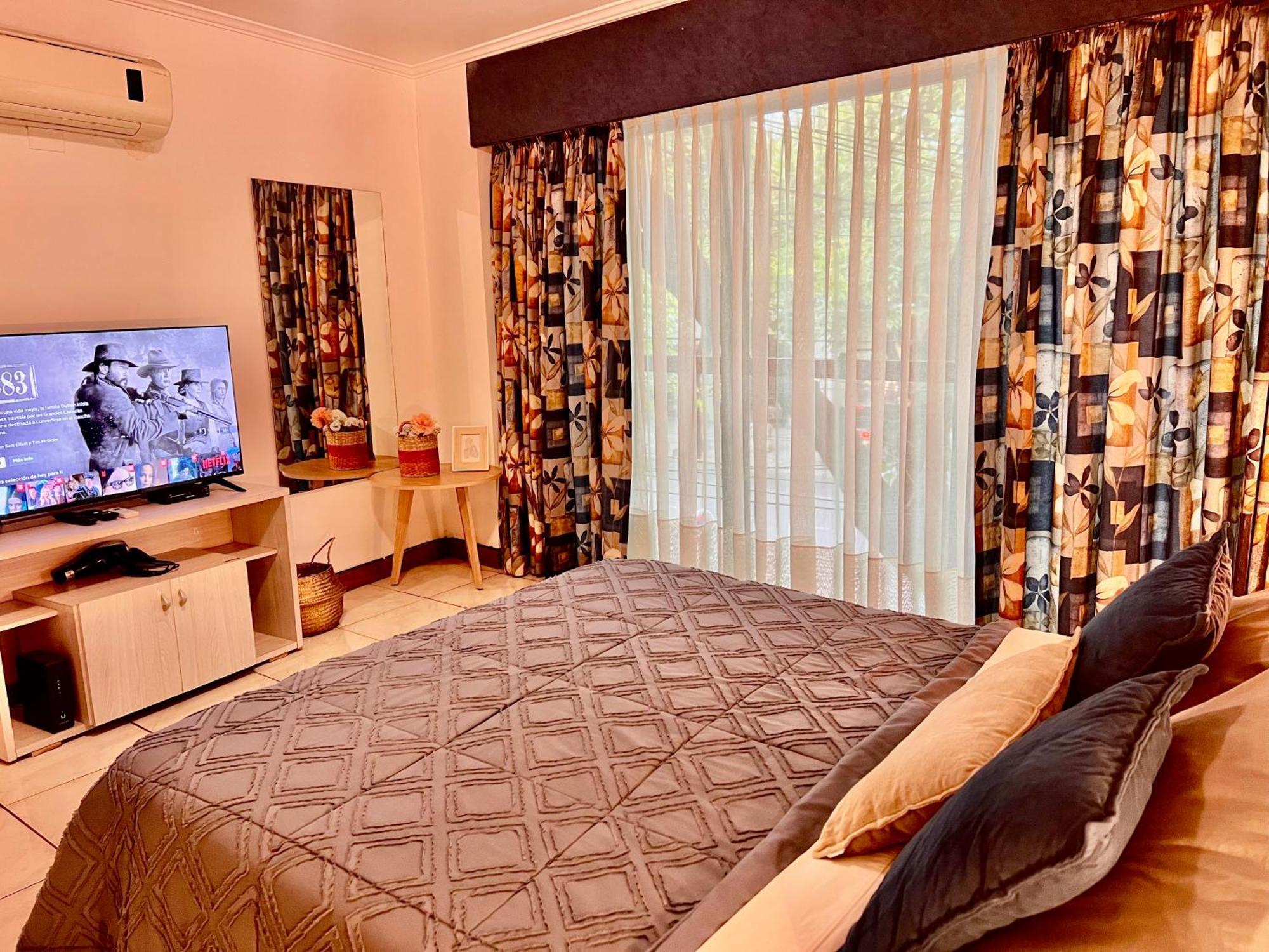 Mendoza Suites 3 -Parking Disponible- מראה חיצוני תמונה